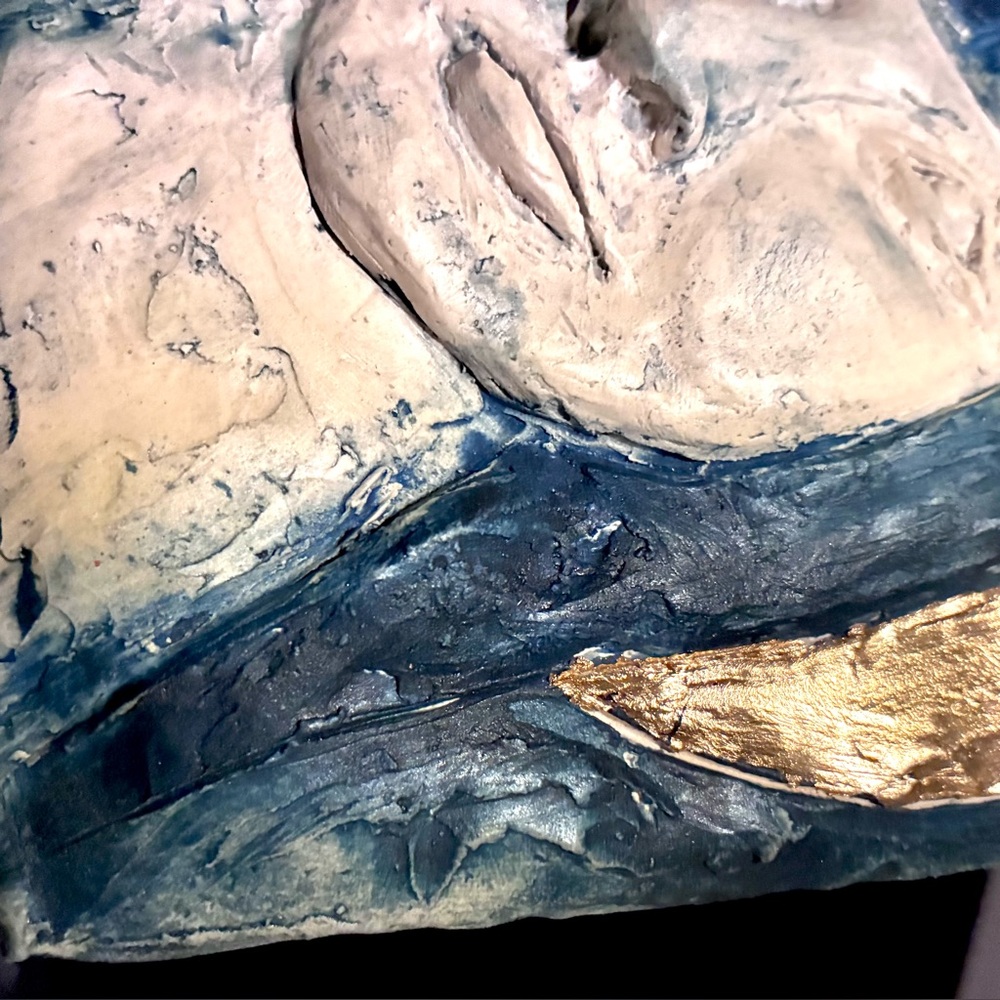 Signed Ceramic Relief Sculpture Plaque of The Virgin Mary Gold Turquoise Cream - Picture 8 of 8